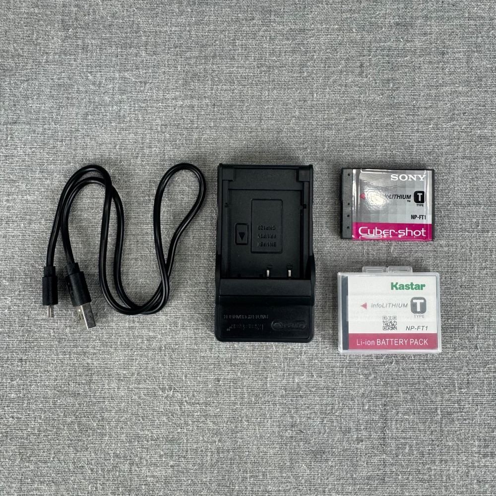 Sony Cyber-shot DSC-T5 5.1MP Digital Camera Silver Tested 2 Batteries Charger - Picture 10 of 10